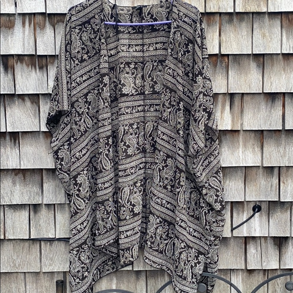 Forever 21 Patterned Kimono/Beach Cover Up